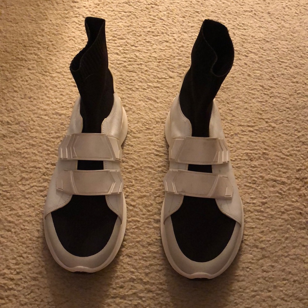 Tory Sport Chevron Strap Sneakers